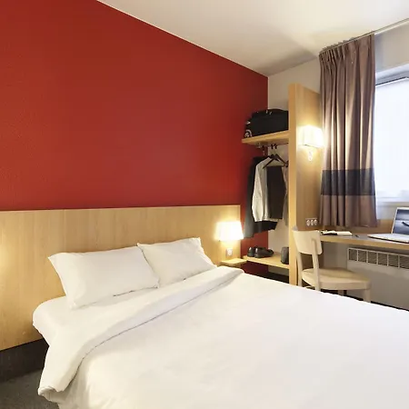 Hotel Fréjus 2*