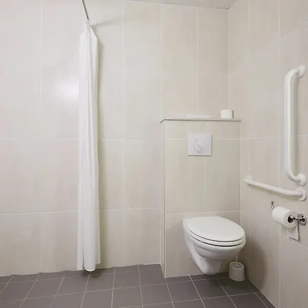Frejus 2* Roquebrune-sur Argens